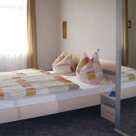 Haus Johanna Pensión *